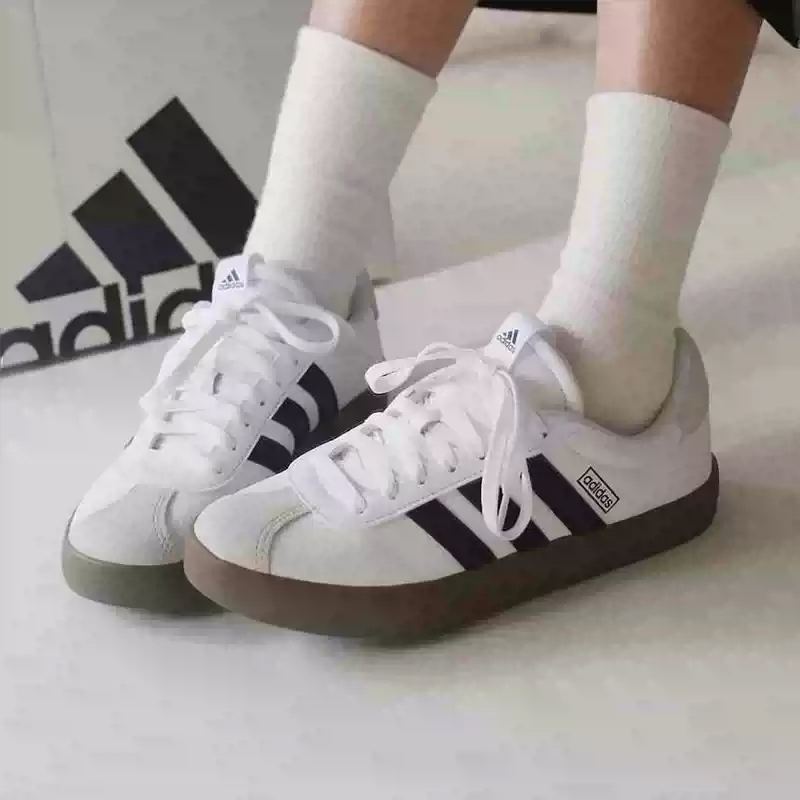 حذاء أديداس أبيض وأسود من الجل - مراجعة Adidas Shoes Samba وسعره