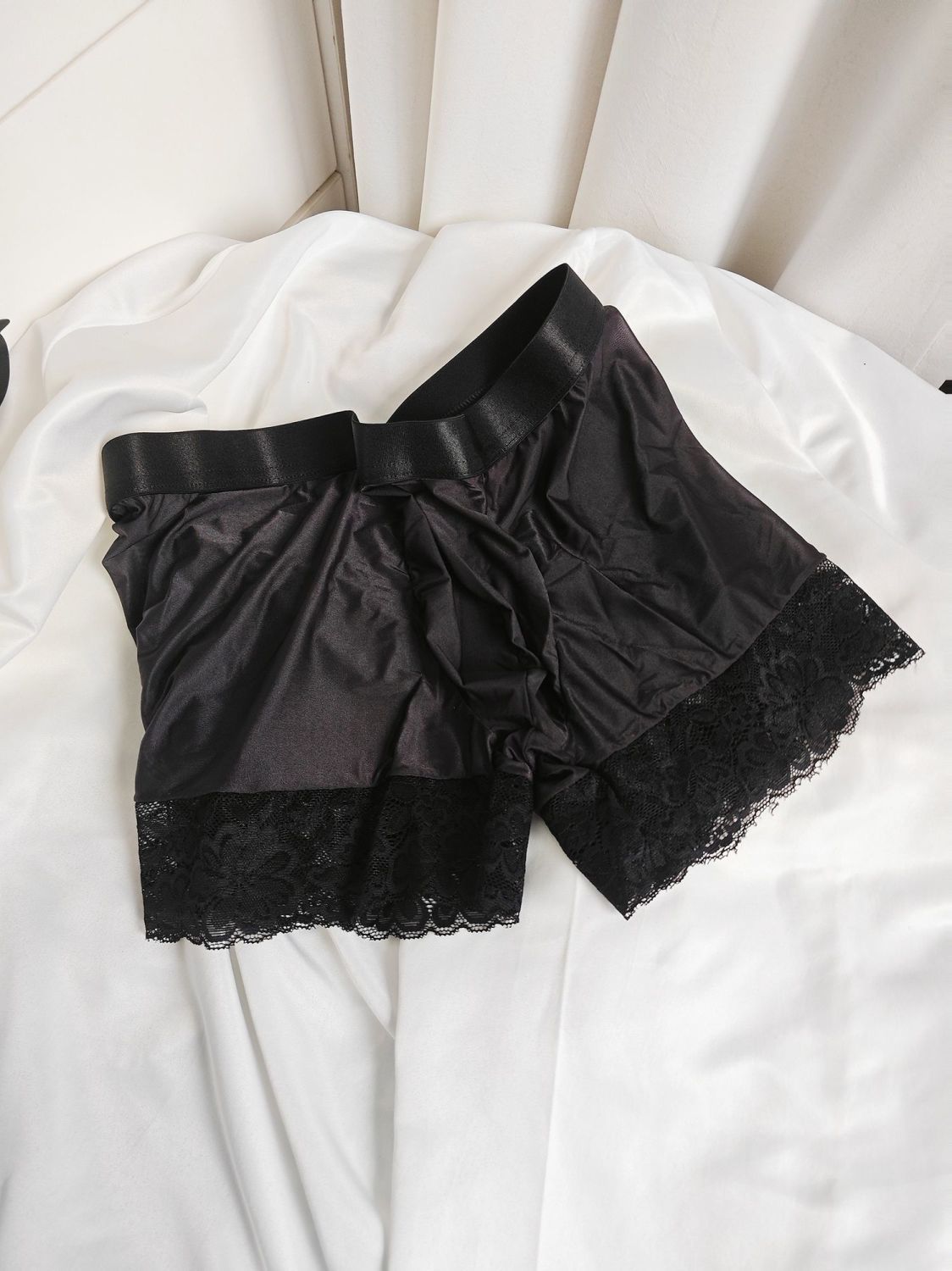 شورتات داخلية رجالية مثيرة بحا - مراجعة Pouch Boxer Pouch وسعره