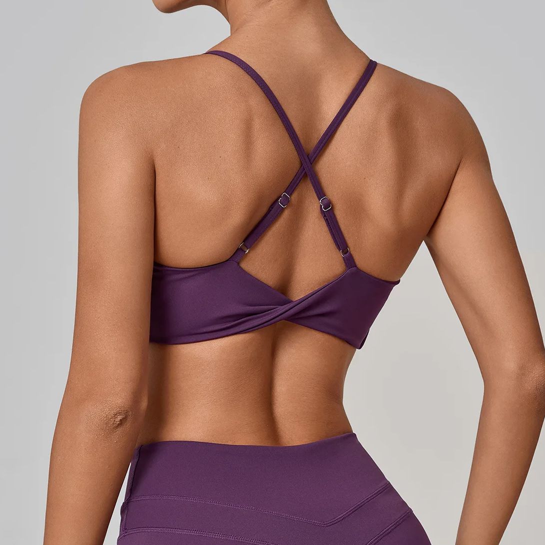 حمالة صدر رياضية نسائية للياقة - مراجعة Quick Dry Underwear وسعره